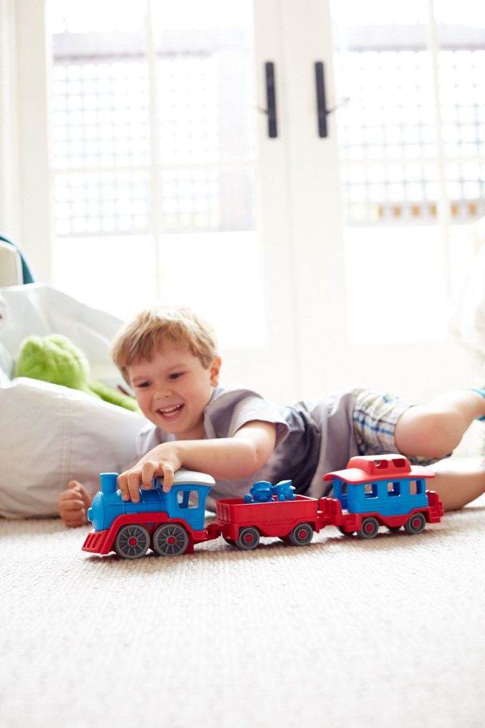 Green Toys Trein rijden