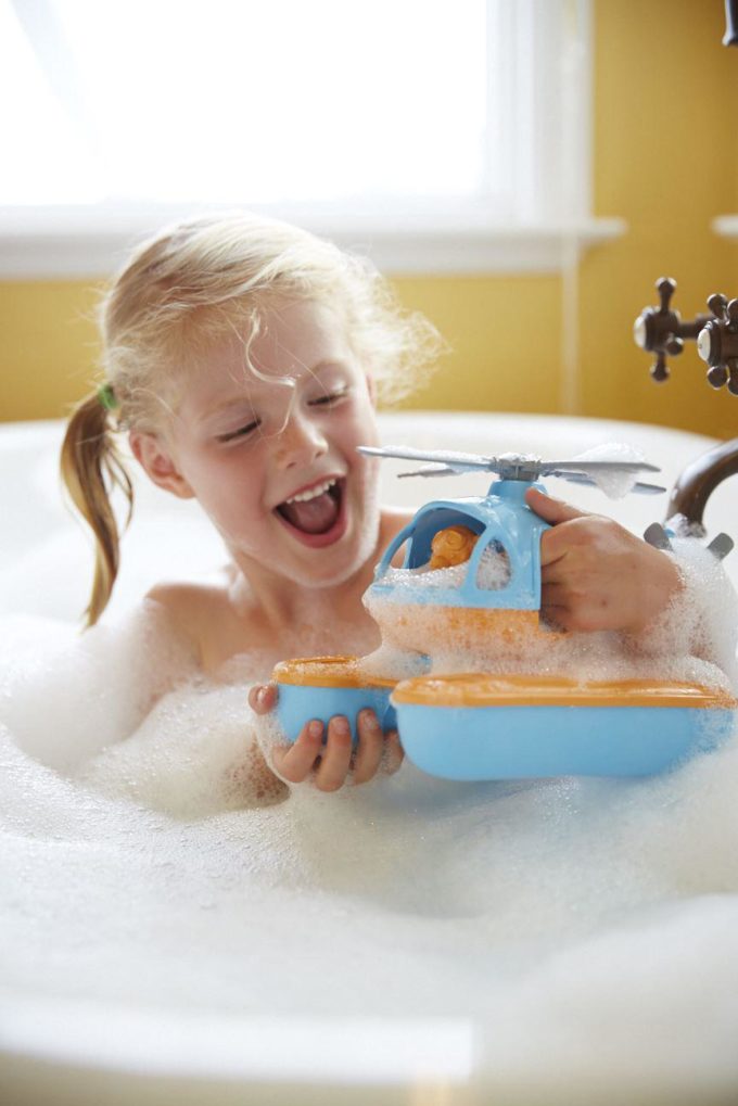 Green Toys Waterhelicopter spelen