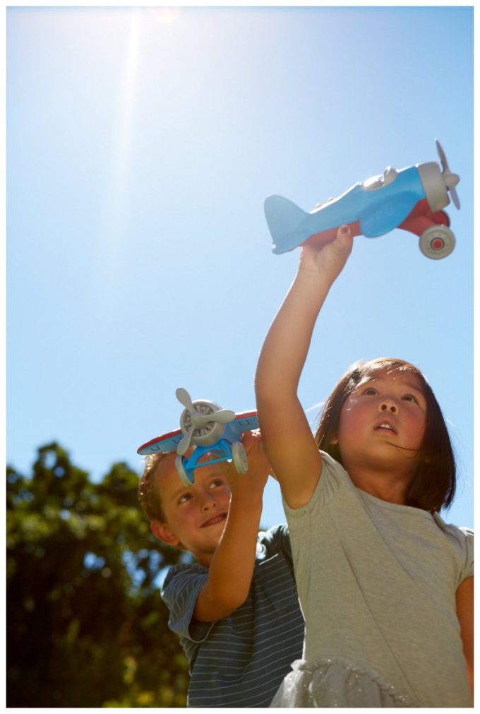 Green Toys vliegtuig lucht