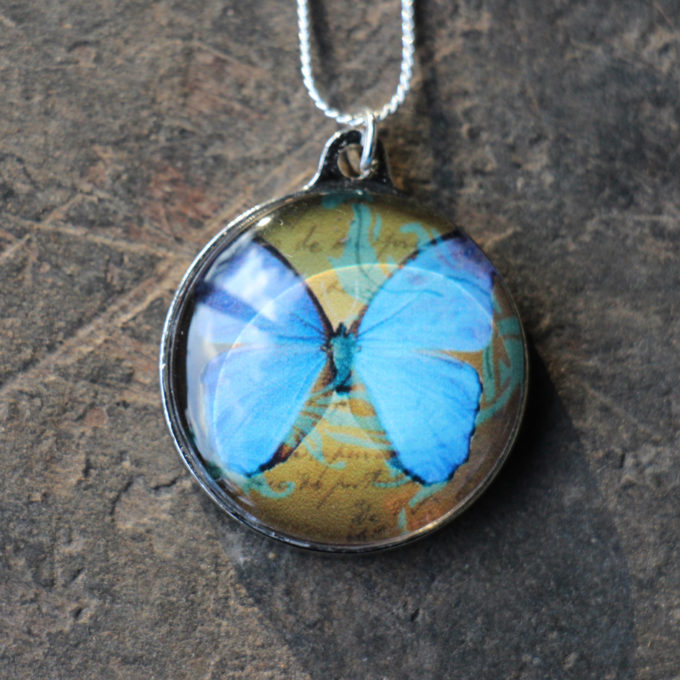 Ketting Blue Butterfly Round