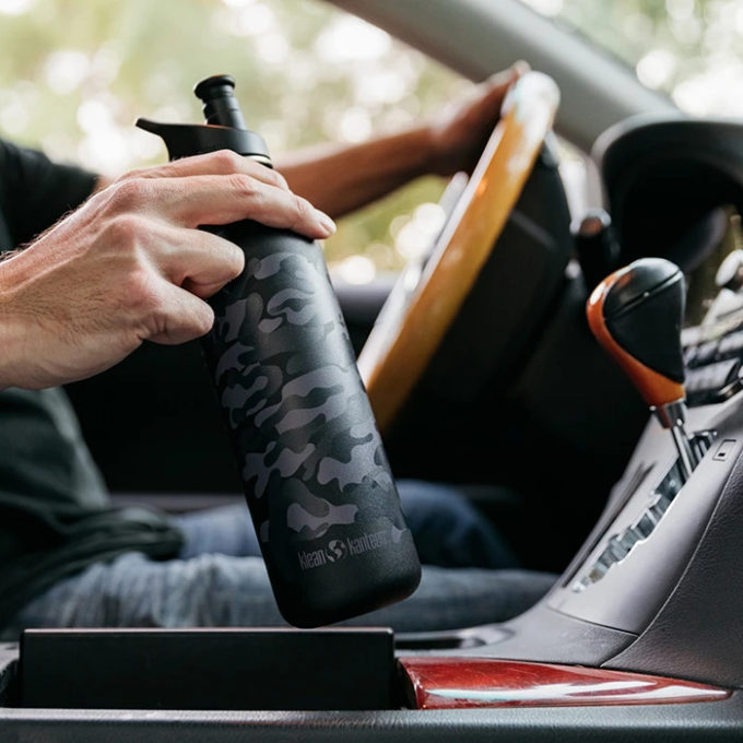 Klean Kanteen Classic 800 ml met Sportdop auto