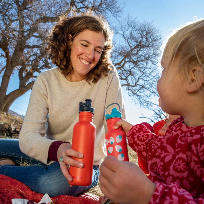 Klean Kanteen Classic 800 ml met Sportdop samen