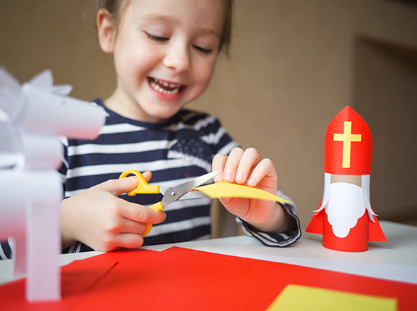 Sinterklaas mijter maken
