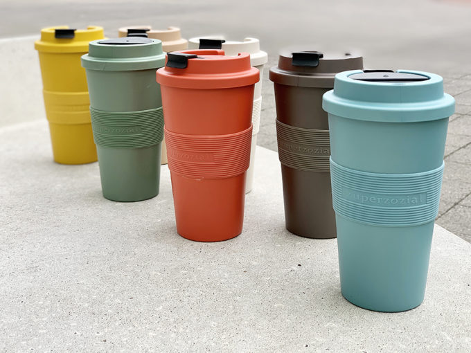 Zuperzozial Time-Out Mug Large - Koffiebeker Reisbeker kleuren